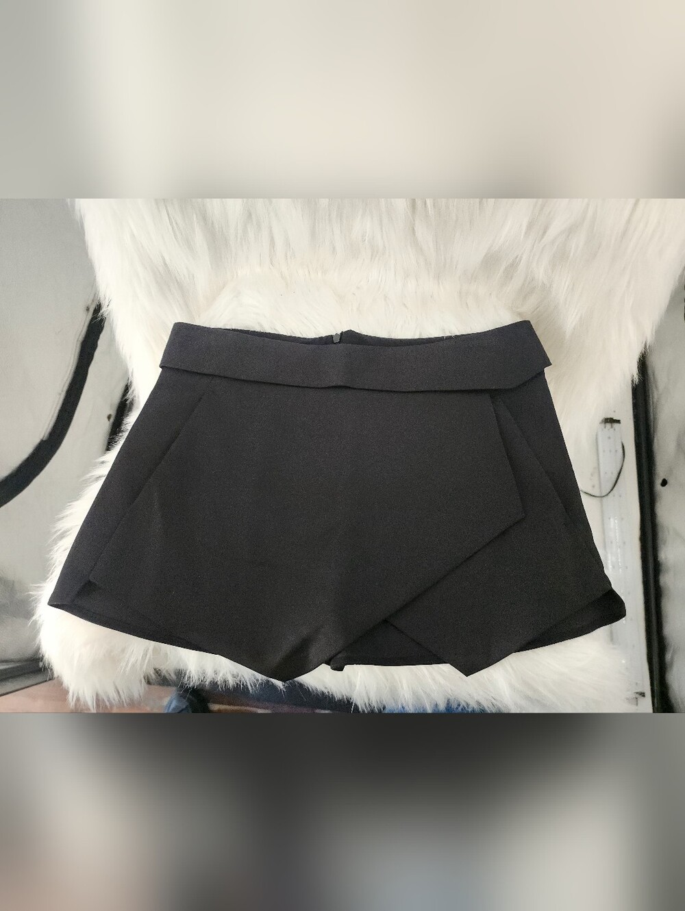 Zara Basic Origami Skort, Size Small, Black - Picture 3 of 9